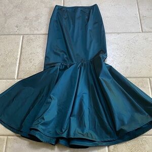 Tadashi Shoji Teal Satin Mermaid Skirt Size 6
